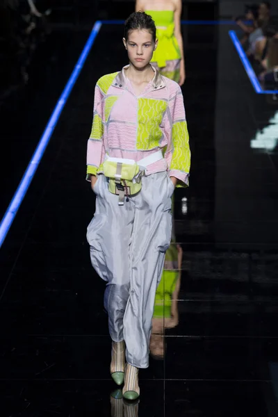 Look 122